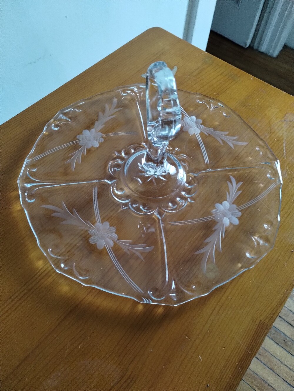 Handle Serving Plate